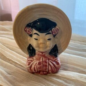 Occupied Japan Wall Vase Oriental Woman 4”